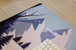 Deskmat Mousepad QwertyKey Winter Blast 4mm Stitched Edges(Deskmat Mousepad Qwertykey Winter Blast 4mm Margini Cusute) 16 Deskmat Mousepad QwertyKey Winter Blast 4mm Stitched Edges(Deskmat Mousepad Qwertykey Winter Blast 4mm Margini Cusute) -Mountup Store Deskamat WinterBlast7