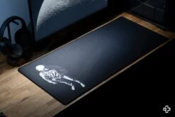 Deskmat Mousepad QwertyKey Astronaut 4mm Stitched Edges(Deskmat Mousepad Qwertykey Astronaut 4mm Margini Cusute) -Mountup Store Deskmat astronaut qwertykey mousepad space5