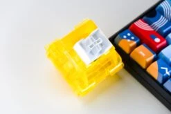 Large Colorful Switch Toy(Jucarie Switch Mare Colorat) -Mountup Store Switch mare jucarie qwertykey tastaturi mecanice mechanical keyboards3