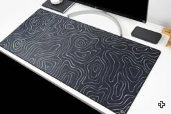 Deskmat Mousepad QwertyKey Topographic Black 4mm Stitched Edges(Deskmat Mousepad Qwertykey Topographic Negru 4mm Margini Cusute) -Mountup Store deskmat astro negru 1