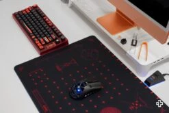Mousepad QwertyKey QKM1 4mm Stitched Edges Gaming(Mousepad Qwertykey Qkm1 4mm Margini Cusute Gaming) -Mountup Store deskmat m1 12