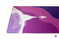 Deskmat Mousepad QwertyKey LiftOff 4mm Stitched Edges(Deskmat Mousepad Qwertykey Liftoff 4mm Margini Cusute) -Mountup Store qwertykey deskmat liftoff3